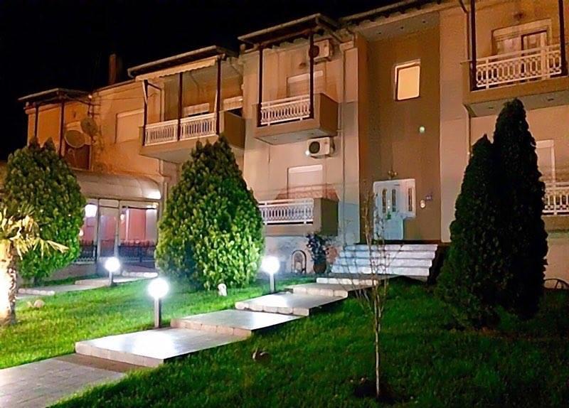 Hotel-Apartments La Strada Tycherón Zewnętrze zdjęcie