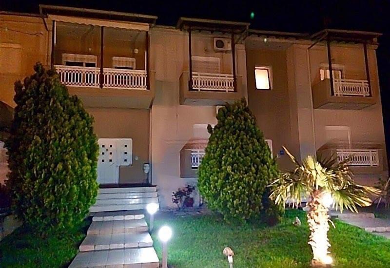 Hotel-Apartments La Strada Tycherón Zewnętrze zdjęcie